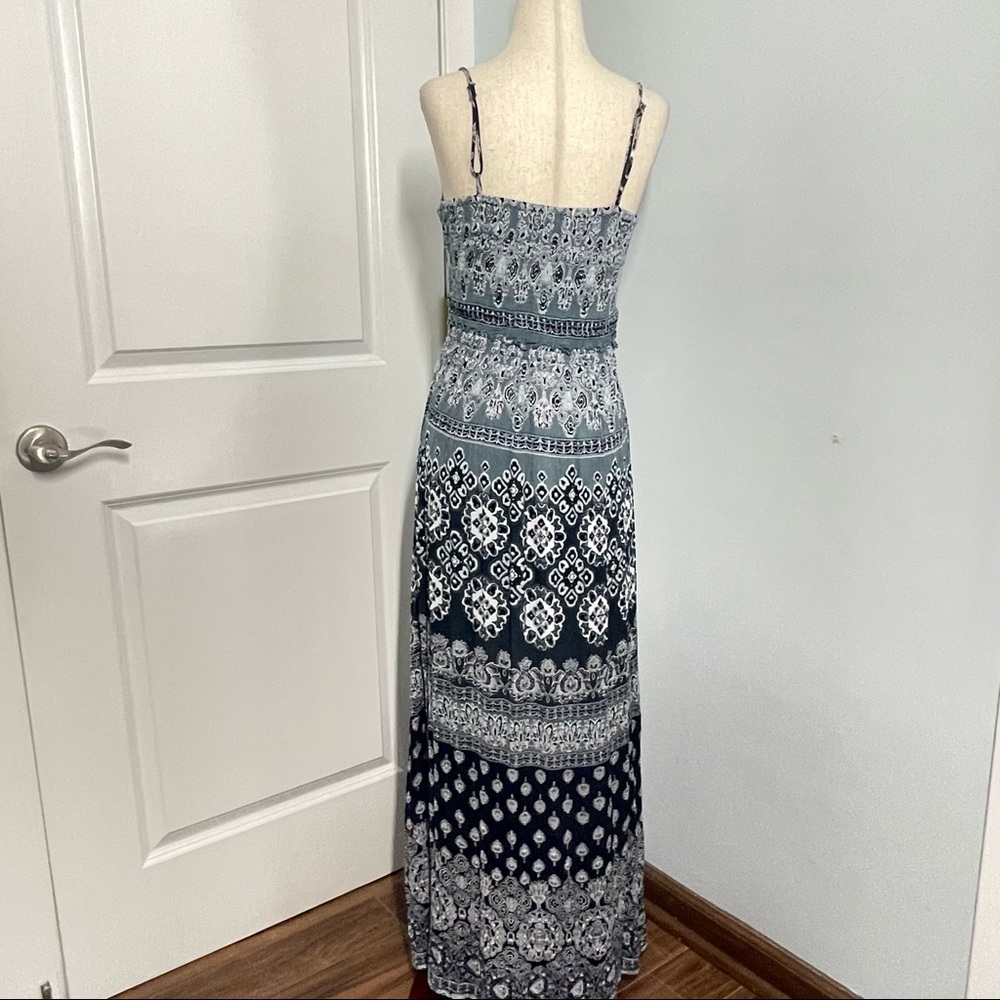 Aqua Blue Paisley Print Smocked Strap Maxi Dress size S - Picture 12 of 13